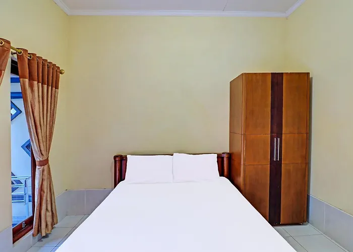 Oyo 91738 Ciung Wanara Hotel
