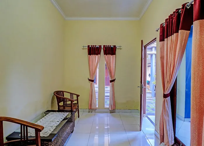 Oyo 91738 Ciung Wanara Hotel