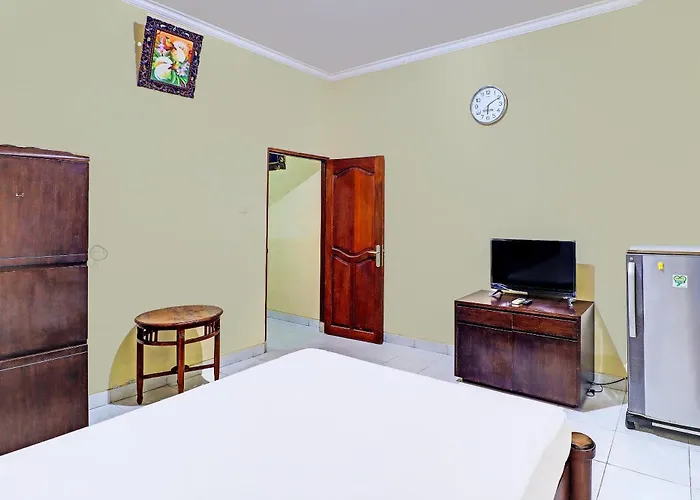 Oyo 91738 Ciung Wanara Hotel 2*